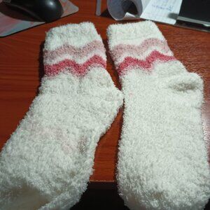 Azziza spa or comfy socks